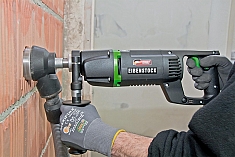 Применение дрели для сухого алмазного бурения Eibenstock EHD 1500 Set Применение дрели для сухого алмазного бурения Eibenstock EHD 1500 Set